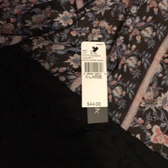 AB studio flowy top - Picture 2 of 2